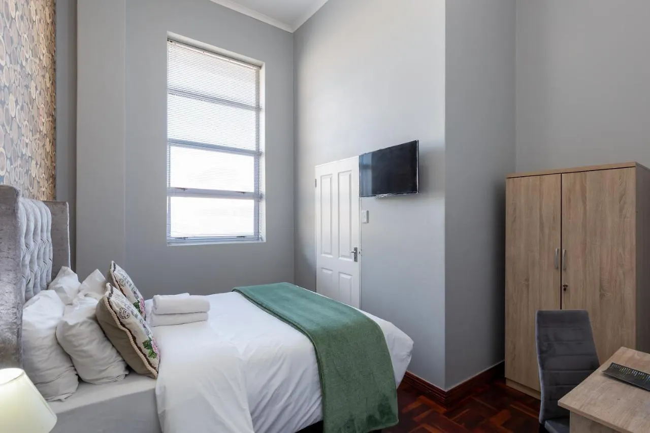 ** Guest house Cape Palm Royal Hotel Cape Town South Africa