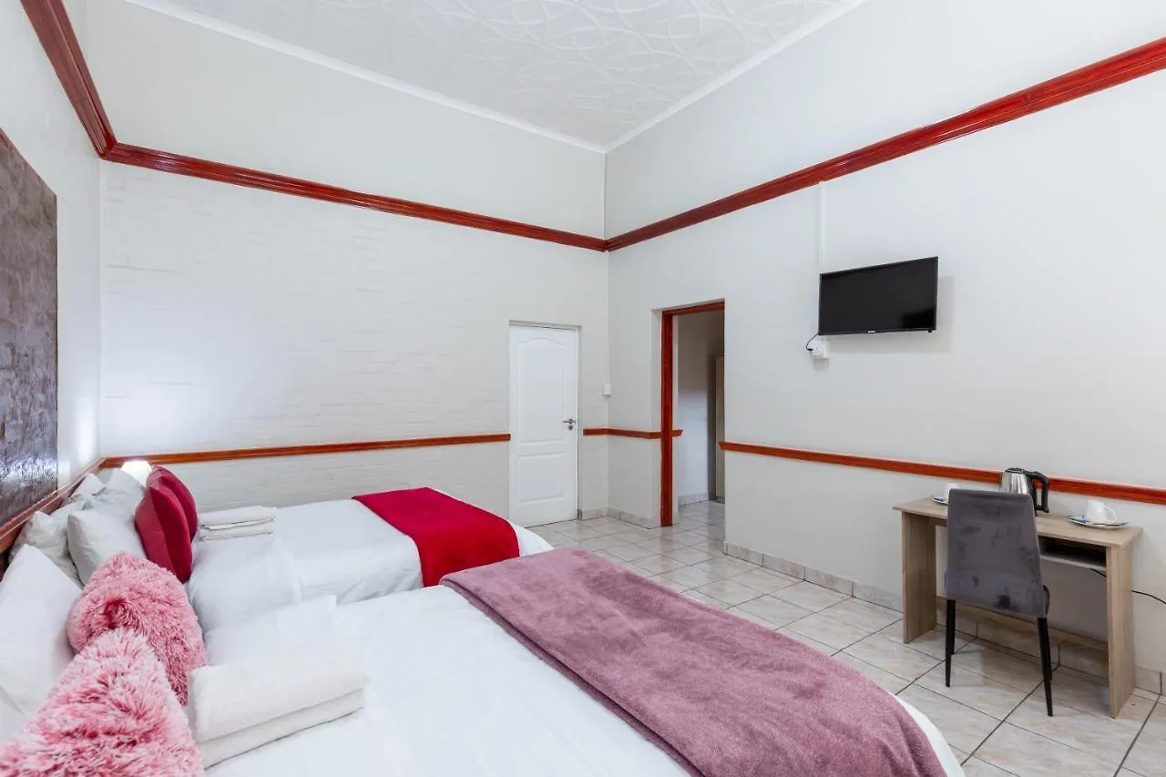Cape Palm Royal Hotel Cape Town